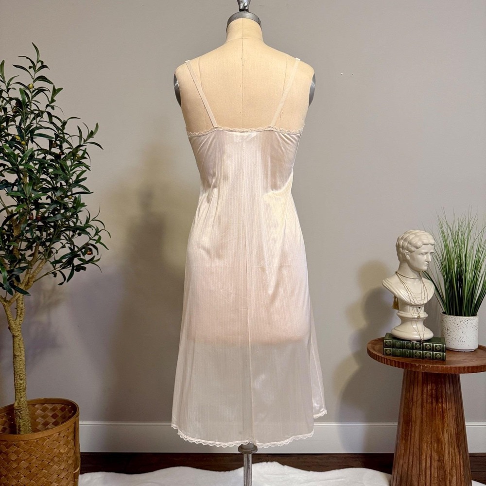 Elizabeth Gordon Vintage Nightgown Slip Ivory Nylon Lace Small Minimal - Picture 9 of 15